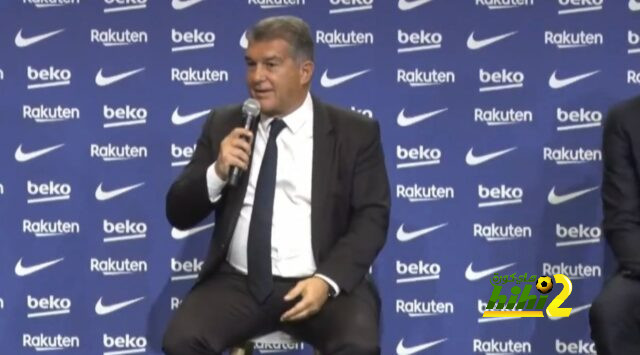 برشلونة يصوب أنظاره نحو ضم نجم نابولي