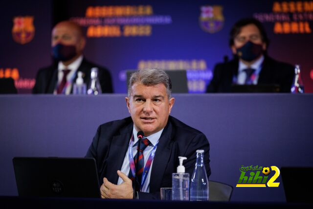 برشلونة يستهدف التعاقد مع مهاجم ميلان