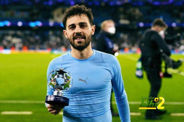 سيلفا يرد على عرض برشلونة لضمه