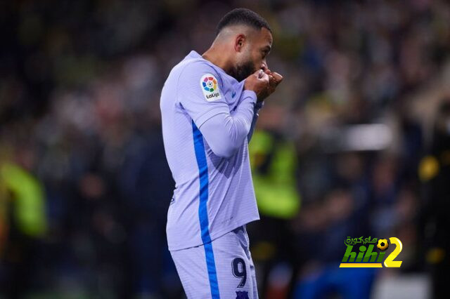 موقف ديباي من الاستمرار مع برشلونة