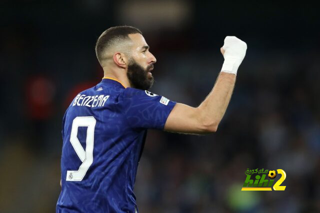 ريال مدريد يستهدف التعاقد مع بديل كريم بنزيما