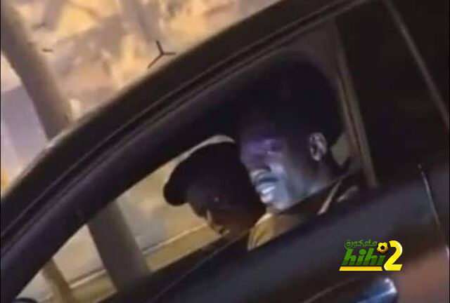 ديمبلي يؤكد للجمهور بقاءه في برشلونة