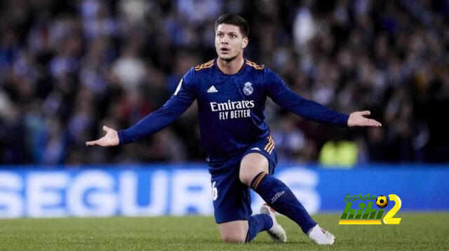 هل يمكن أن يستمر مايورال في ريال مدريد بعد رحيل يوفيتش؟