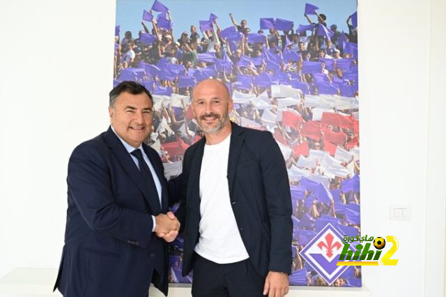 رسميا.. فيورنتينا يجدد عقد مدربه حتى 2024