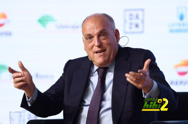 هل يحاول تيباس التصالح مع برشلونة وجماهيره؟