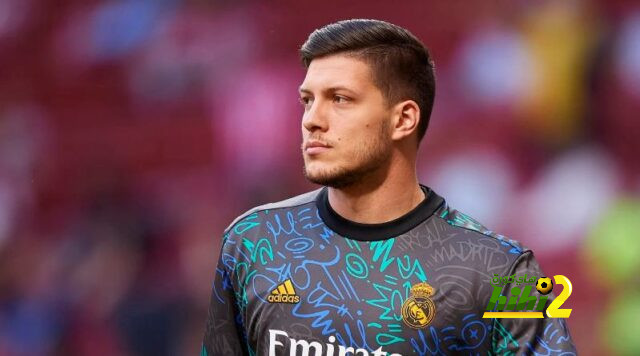 ريال مدريد يوافق على شرط فيورنتينا لحسم إعارة يوفيتش