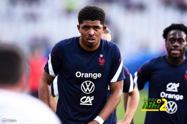 مدرب ليستر يحسم مستقبل فوفانا