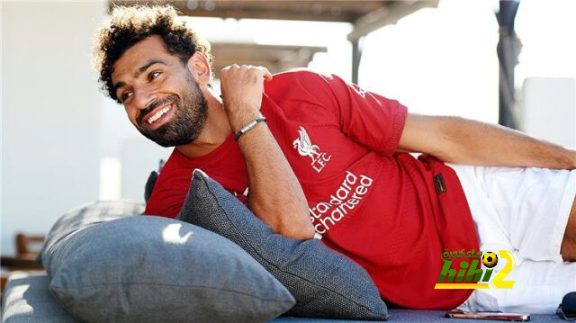 أرنولد يعلق على تجديد عقد محمد صلاح مع ليفربول