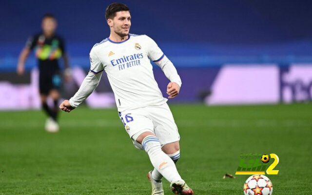 لماذا وافق ريال مدريد على إعارة يوفيتش لفيورنتينا بالمجان ؟