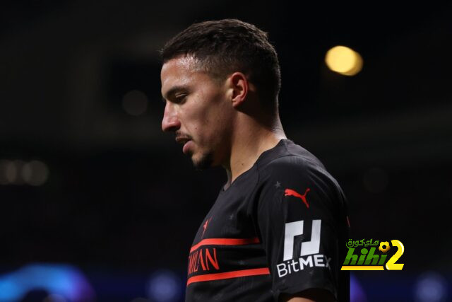 أرسنال يفاوض لاعب الجزائر