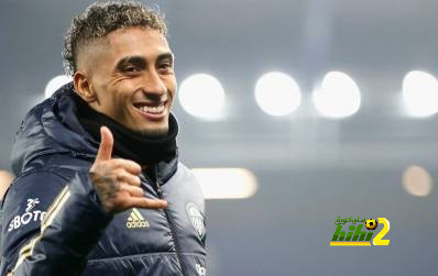 رافينيا يضغط على ليدز للرحيل إلى برشلونة
