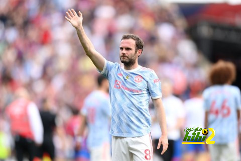 ديلي ميل: ماتا لن يخرج من الدوري الإنجليزي