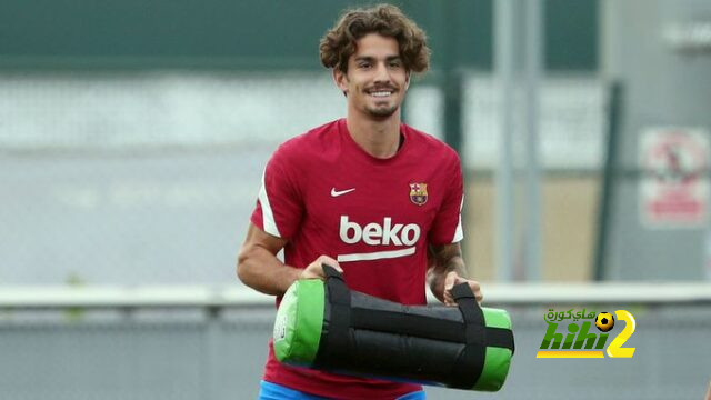 برشلونة يجدد عقد كيادو حتى 2024
