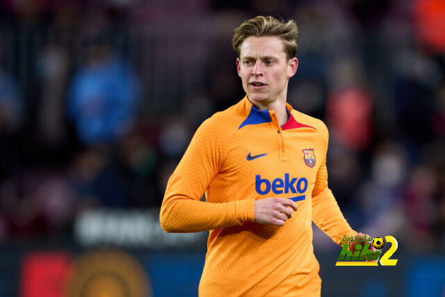 برشلونة يحاول إقناع دي يونج بالانتقال إلى مانشستر يونايتد