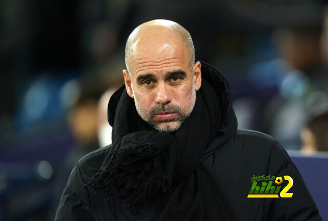 مانشستر سيتي يحدد بديل زينتشينكو من الدوري الإنجليزي