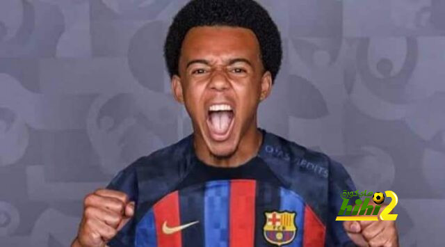 عاجل بالصور .. كوندي يصل الأن برشلونة