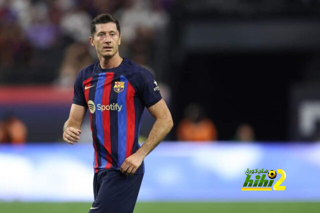 ليفاندوفسكي يكشف عن أهدافه مع برشلونة