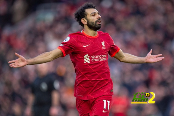 انجاز تاريخي لمحمد صلاح مع ليفربول بعد تتويجه بلقب الدرع الخيرية !