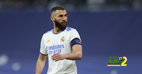 كيف يستطيع ريال مدريد حل مشكلة بديل بنزيما دون ضم مهاجم جديد ..؟!