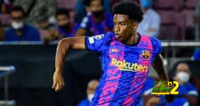 موقف أليخاندرو بالدي من الاستمرار مع برشلونة