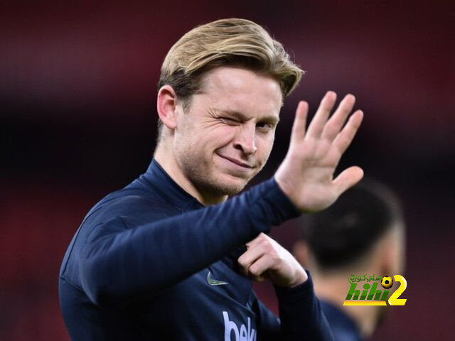 دي يونج يرفض الرحيل عن برشلونة