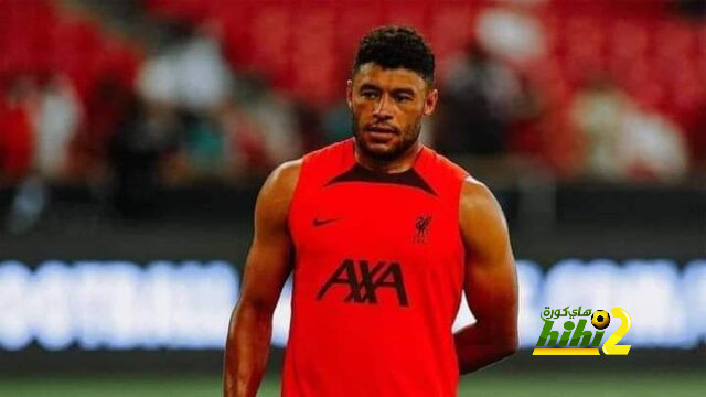 بسبب الإصابة .. موسم تشامبرلين انتهى قبل بدايته مع ليفربول !