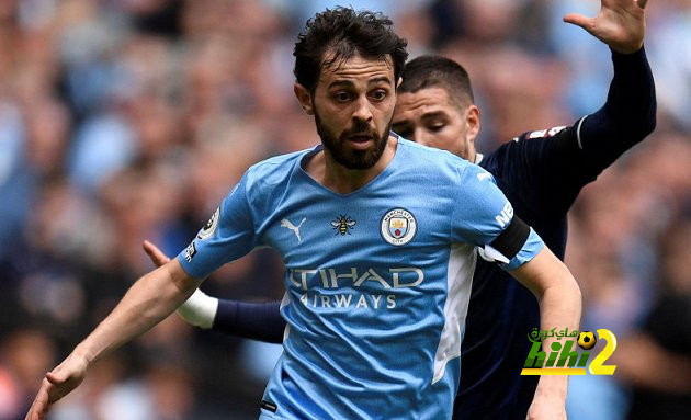 نجم برشلونة يهدد بالرحيل فى حال التعاقد مع سيلفا