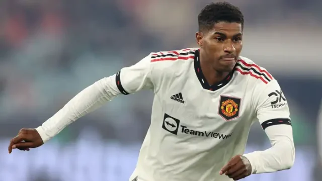 سان جيرمان يبحث عن مهاجم إضافي، وراشفورد مرشح!