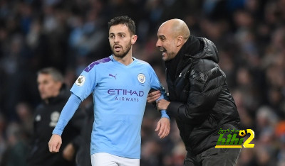 بيب جوارديولا يتمسك بسيلفا داخل مان سيتي