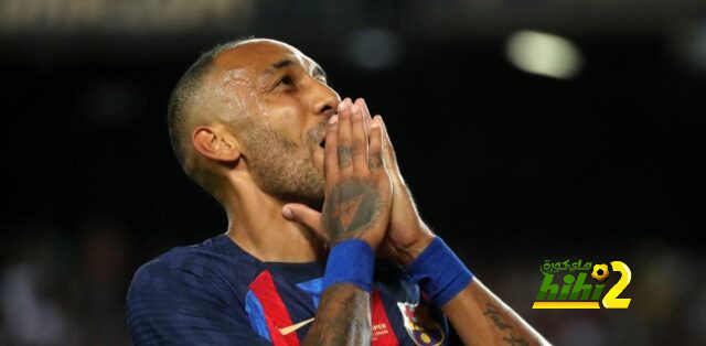 اوباميانغ مفتاح برشلونة لضم برناردو سيلفا