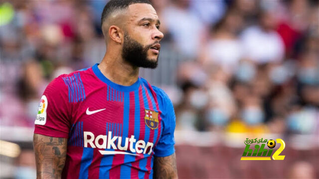 تطور جديد في رحيل ديباي عن برشلونة