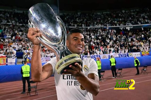 كاسيميرو بديل دي يونج في مانشستر يونايتد!