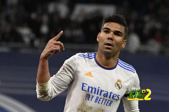 تقارير.. مانشستر يونايتد يغري كاسيميرو بالمال