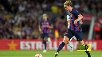برشلونة يقترب من حسم مستقبل دي يونج