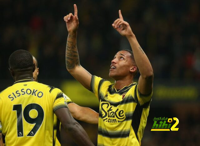 إيفرتون ينافس نيوكاسل على جواو بيدرو