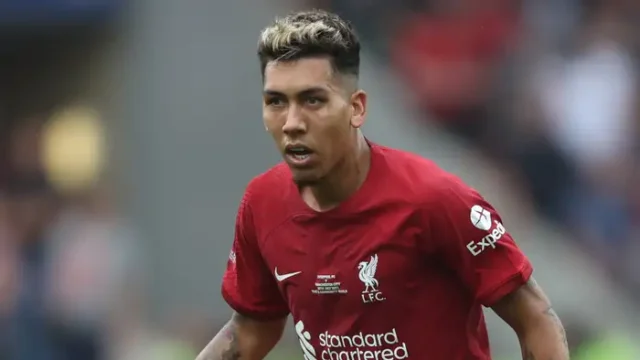 ليفربول قد يجعل فيرمينو ضمن صفقة محتملة لباريديس!