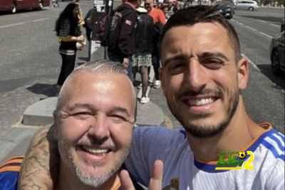 مشجع ريال مدريد يسجل في مرمى الفريق