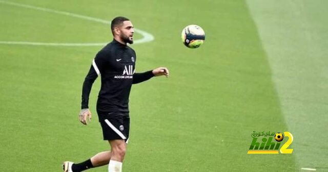 كورزوا يقترب من الدوري الانجليزي