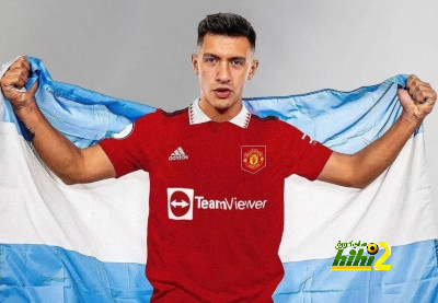 هل يستحق ليساندرو جائزة لاعب الشهر في مانشستر يونايتد؟