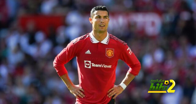 هامبورغ يسخر من رونالدو بعد فشله في مغادرة اليونايتد هذا الصيف !