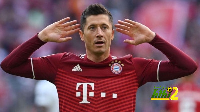 عمولة زهافي من توقيع ليفاندوفسكي مع برشلونة