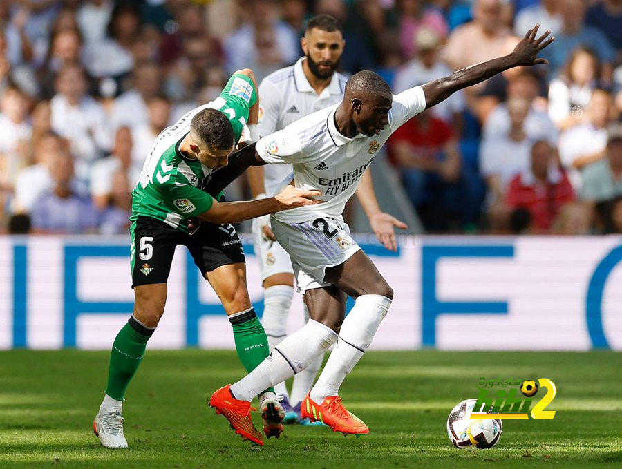 من الصعب إخراج ميندي من التشكيلة الأساسية لريال مدريد