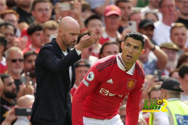 تين هاج يكشف أسباب جلوس كريستيانو رونالدو على مقاعد البدلاء