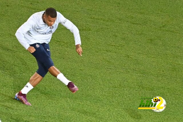 بالأرقام.. مبابي يهدد عرش ميسي بدوري الأبطال
