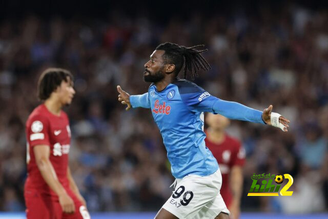 نابولي كان يلعب بـ 12 لاعب أمام ليفربول!