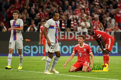 هل تتكرر مأساة برشلونة ويفشل في التأهل؟