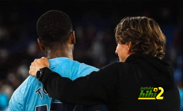 مدرب برينتفورد يعلق على إستدعاء توني للمنتخب الإنجليزي