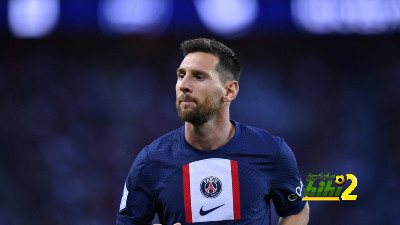 ميسي يلمح للعودة إلى برشلونة