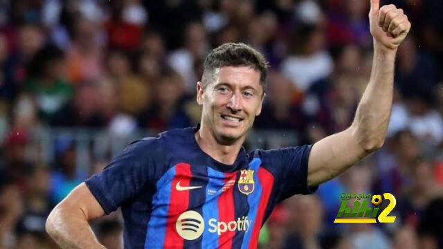ليفاندوفسكي قائد برشلونة الموسم المقبل!