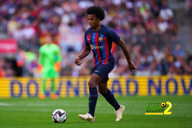 بعيون أسباس … ريال مدريد أفضل من برشلونة هذا الموسم